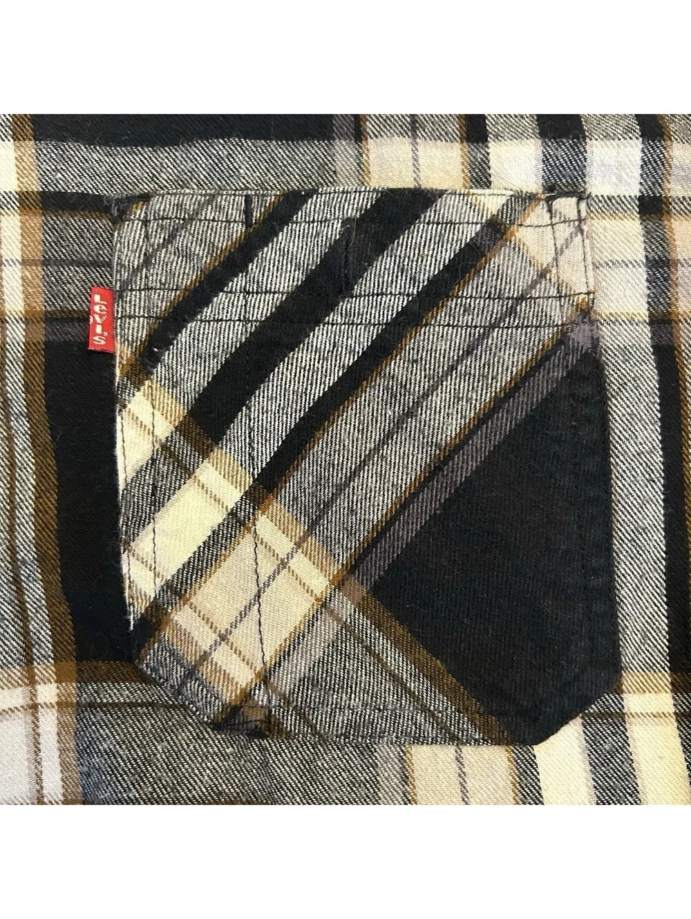 Levi’s Flannel Shirt Men’s M Medium Plaid Black White Gray Brown 100% Cotton